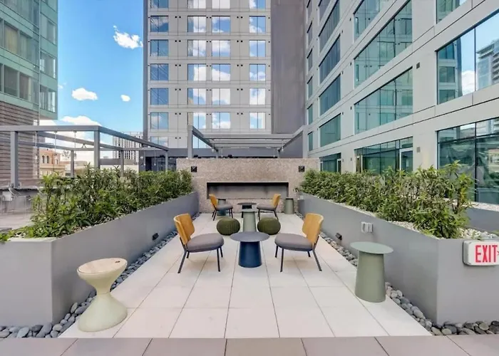 Boulevard Highrise Stu Sky Pool Parking Gym 19 *