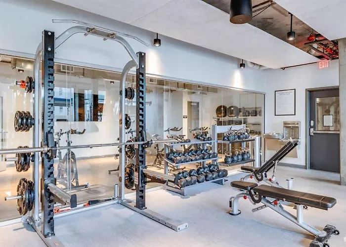 Boulevard Highrise Stu Sky Pool Parking Gym 19